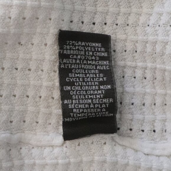 89th & Madison Open Front Oversized White Small Knit Red Collar Sweater Cardigan - Picture 11 of 11